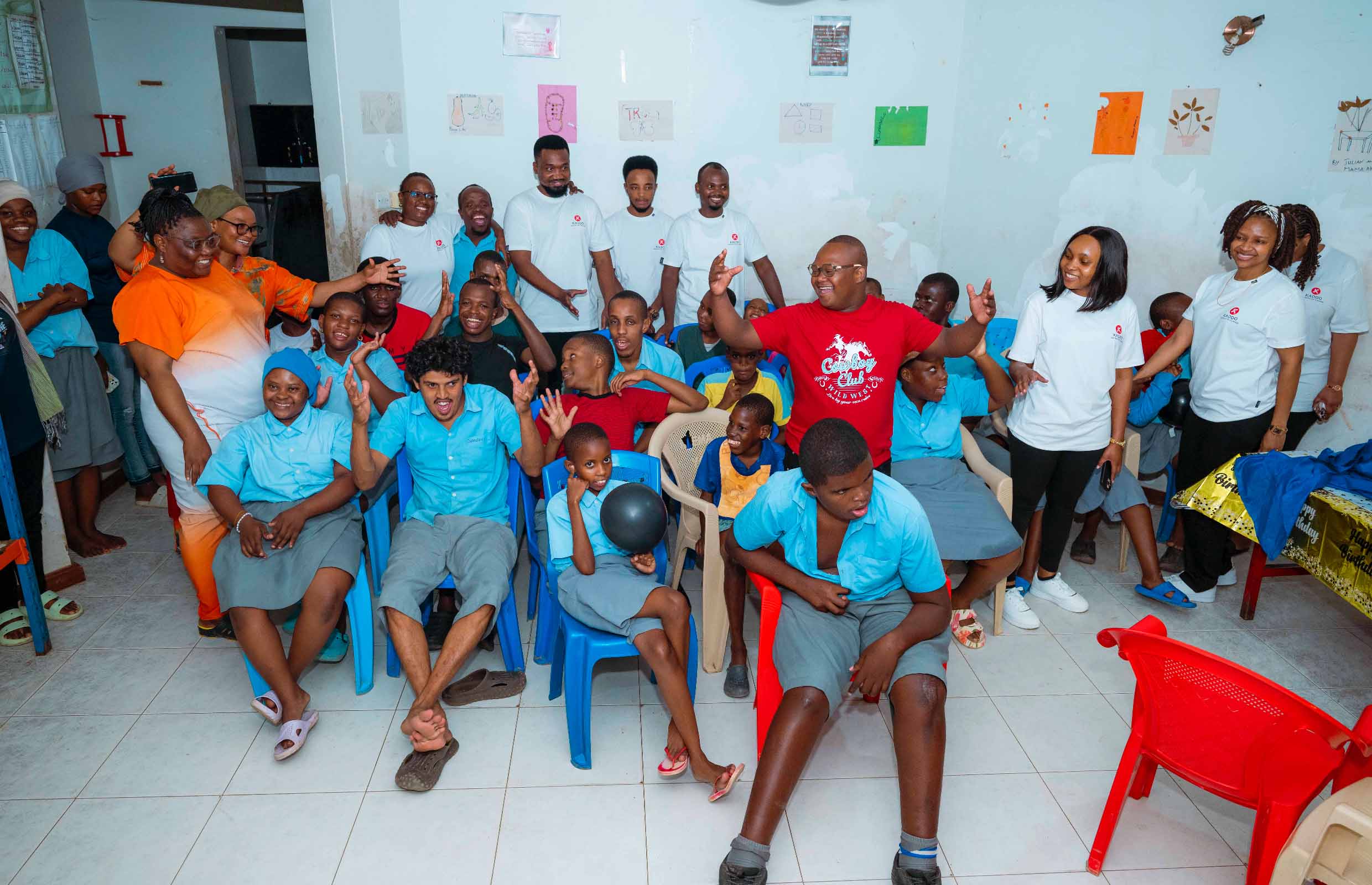 KADOO Bureau De Change Embraces the True Meaning of Love at SALT Foundation